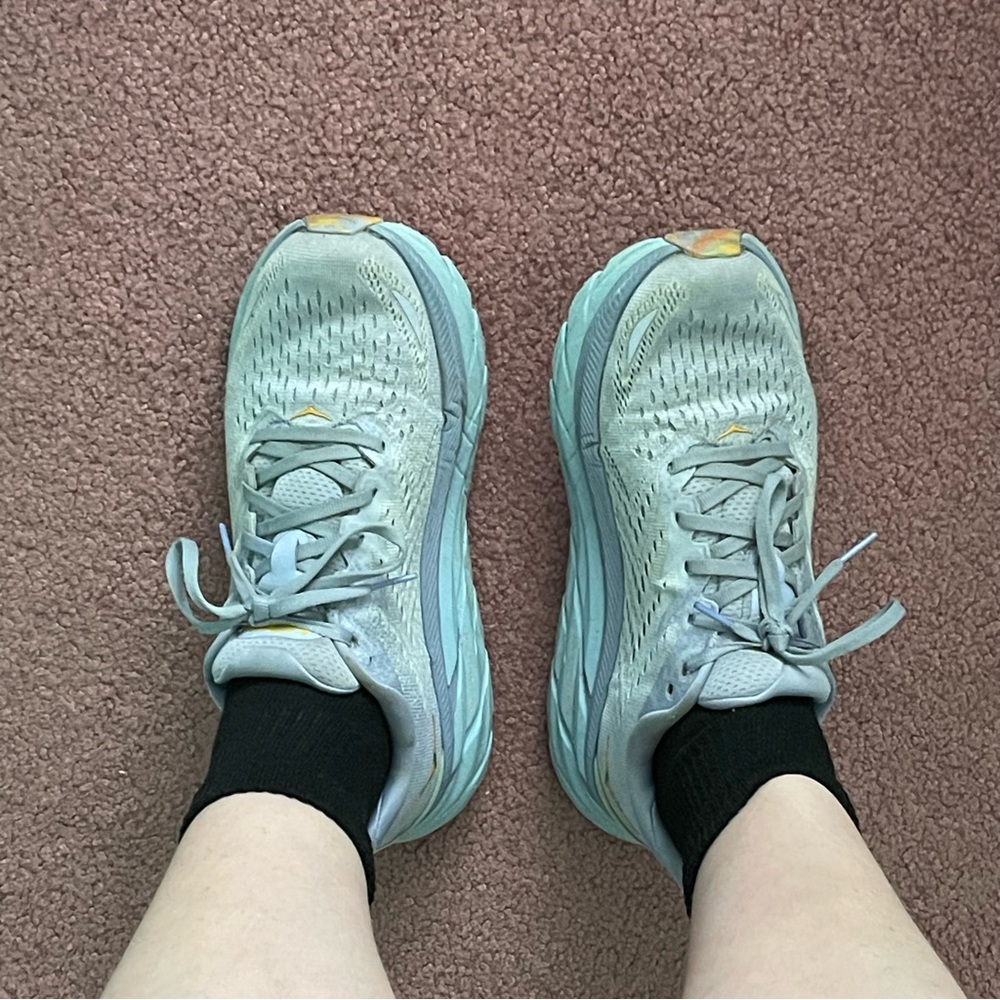 Hoka Clifton 9